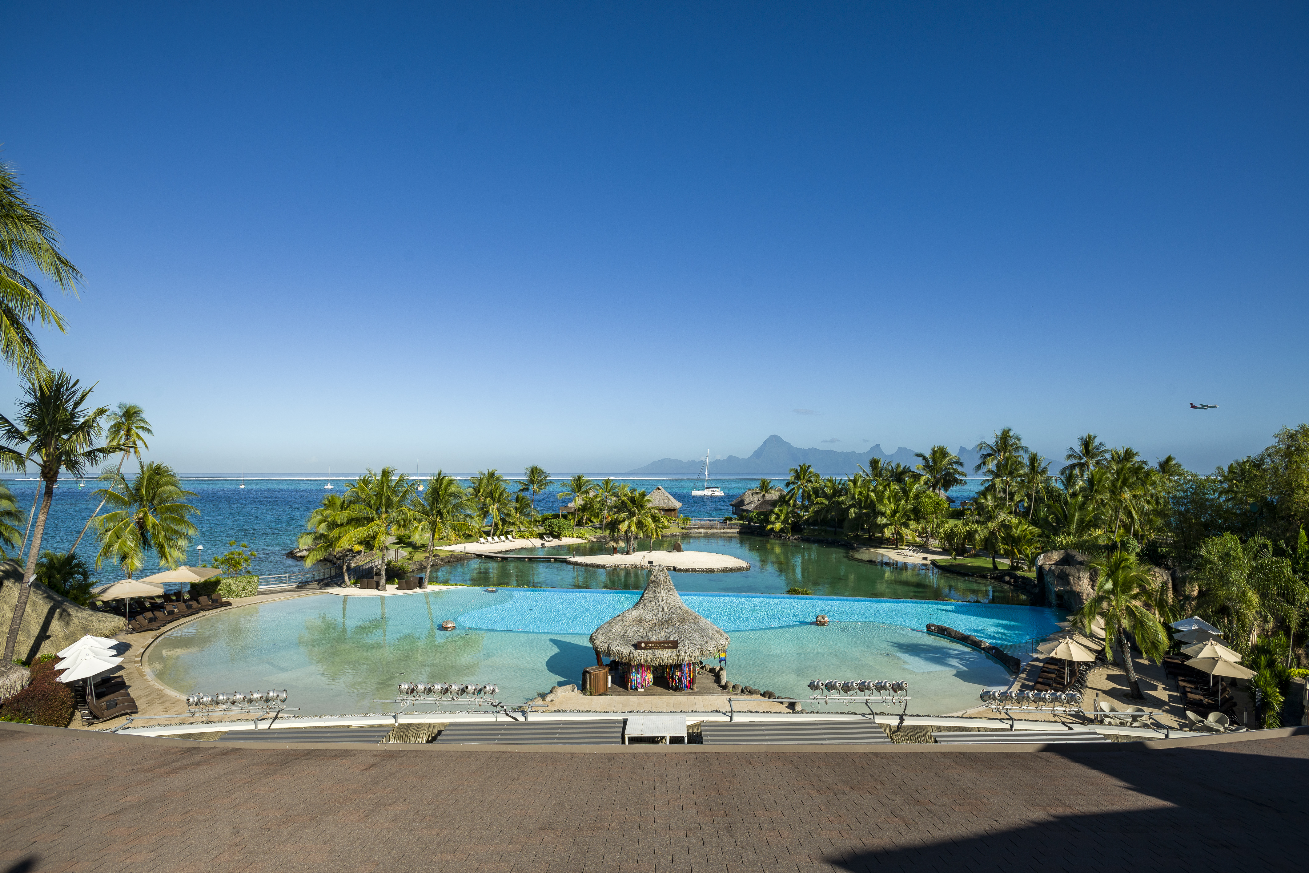 Welcome to Paradise in French Polynesia